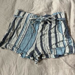 Indigo Rein linen shorts - size large